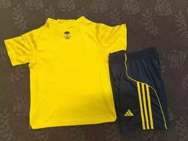 Imagem 2 do álbum 25-26 Al-Nassr Home Kids Soccer Jerseys