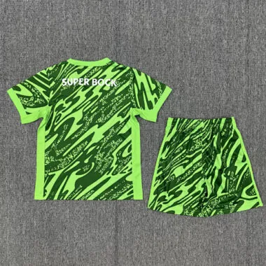 Imagem 2 do álbum 25-26 Sporting Lisbon Goalkeeper Kids Soccer Jerseys