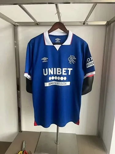 Camisolas de futebol dos Rangers para jogos em casa, n.º 25-26