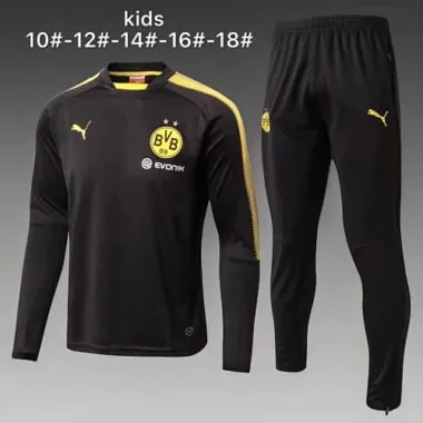Trainingsanzüge in Kindergrößen Kindergrößen Albumbild 8