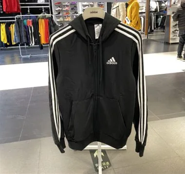 Immagine 3 dell’album Adidas Hoodies Jackets