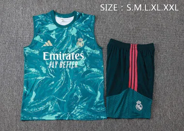 26-27 Real Madrid tracksuit album image 6