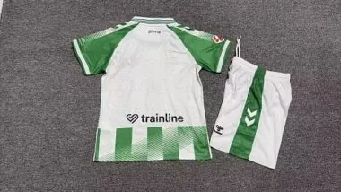 Imagem 2 do álbum 26-27 Real Betis Home Kids Soccer Jerseys