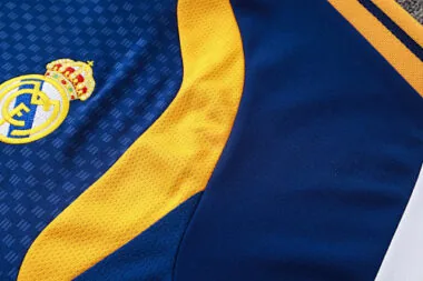 26-27 Real Madrid Training Soccer Suit album image 7