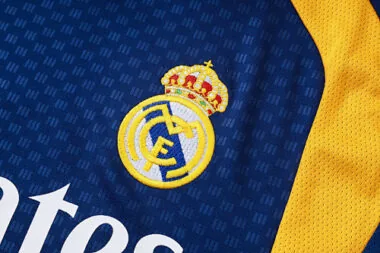 26-27 Real Madrid Training Soccer Suit album image 8