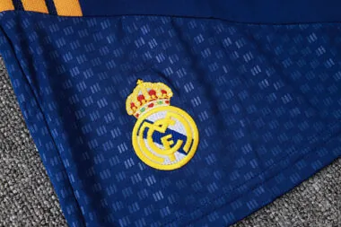 26-27 Real Madrid Training Soccer Suit album image 18