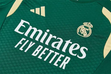 26-27 Real Madrid Training Soccer Suit album image 5