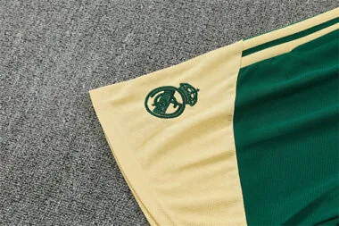 26-27 Real Madrid Training Soccer Suit album image 11