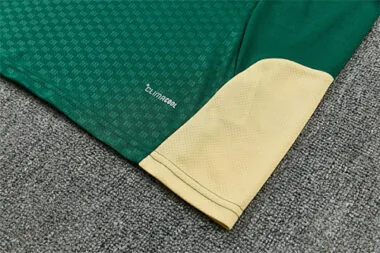 26-27 Real Madrid Training Soccer Suit album image 16