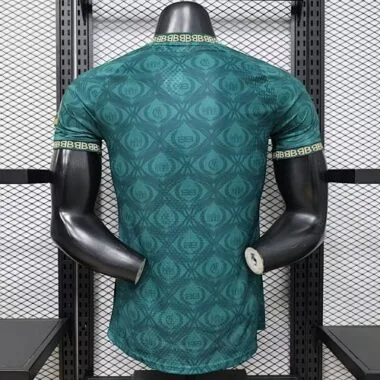 Imagen 2 del álbum 26-27 Real Madrid Special Soccer Jerseys