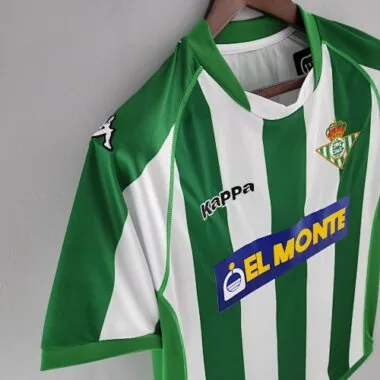 Imagen 3 del álbum Camisetas de fútbol retro del Real Betis (temporada 2001/02)