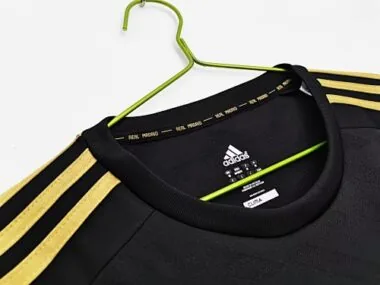 Image 5 de l’album 2011/12 Real Madrid Away Retro Long Sleeve Soccer Jerseys