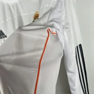 Immagine 3 dell’album 2013/14 Real Madrid Home Retro Long Sleeve Soccer Jerseys