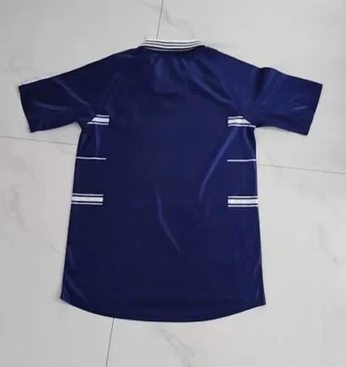 Imagen 2 del álbum 98/99 Real Madrid Away Retro Soccer Jerseys