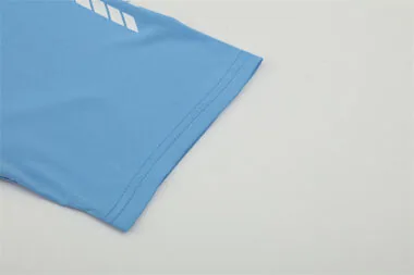 Imagem 7 do álbum 05-06 Real Madrid Retro Soccer Jerseys