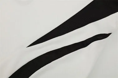 Immagine 4 dell’album 06-07 Real Madrid Retro Soccer Jerseys