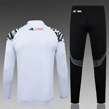 Imagen 2 del álbum 26-27 Real Madrid Long Sleeve tracksuit