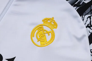 Imagen 8 del álbum 26-27 Real Madrid Long Sleeve tracksuit