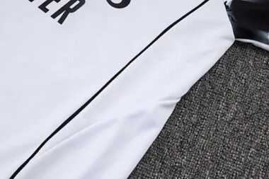 Imagen 11 del álbum 26-27 Real Madrid Long Sleeve tracksuit