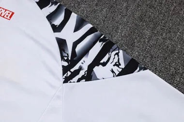 Imagen 16 del álbum 26-27 Real Madrid Long Sleeve tracksuit