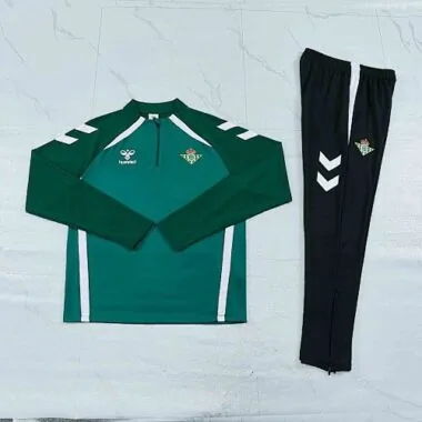 Image 3 de l’album 26-27 Real Betis Long Sleeve tracksuit