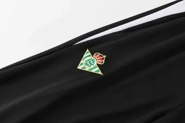 Image 11 de l’album 26-27 Real Betis Long Sleeve tracksuit