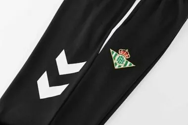 Image 13 de l’album 26-27 Real Betis Long Sleeve tracksuit