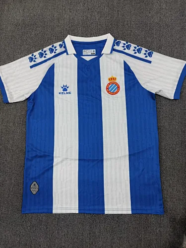 Camisetas de fútbol del Espanyol para los partidos en casa, 25-26