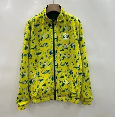 Imagen 2 del álbum Chaquetas cortavientos del Real Betis 25-26