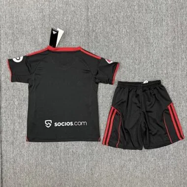 Immagine 2 dell’album 25-26 Sevilla Third Kids Soccer Jerseys