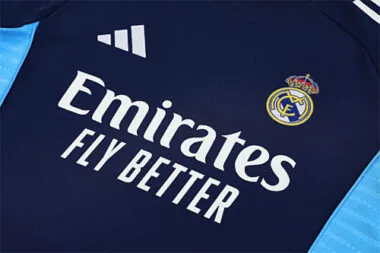 Immagine 5 dell’album Tuta da allenamento del Real Madrid 25-26