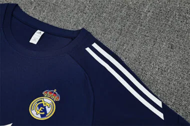 Immagine 6 dell’album Tuta da allenamento del Real Madrid 25-26