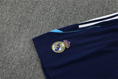 Immagine 12 dell’album Tuta da allenamento del Real Madrid 25-26