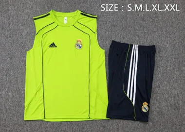 Camiseta de entrenamiento de fútbol del Real Madrid 25-26