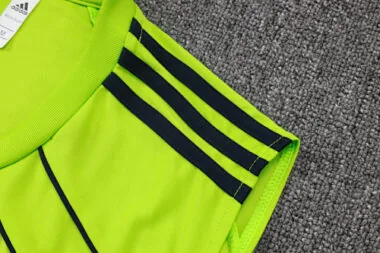 Imagem 8 do álbum Camisola de treino de futebol do Real Madrid 25-26
