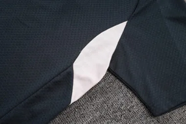 Imagem 13 do álbum 25-26 Real Madrid Polo Training Soccer Suit