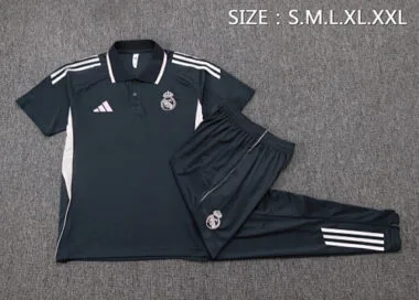 Imagem 15 do álbum 25-26 Real Madrid Polo Training Soccer Suit