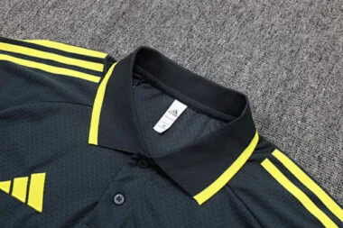 Imagem 5 do álbum 25-26 Real Madrid Polo Training Soccer Suit
