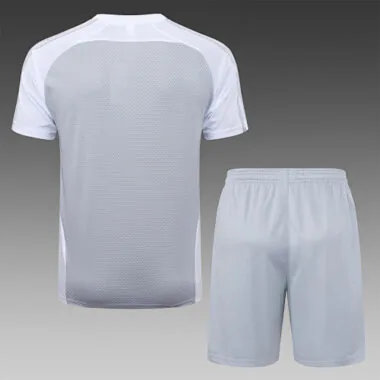 25-26 Real Madrid Training Soccer Suit album image 4