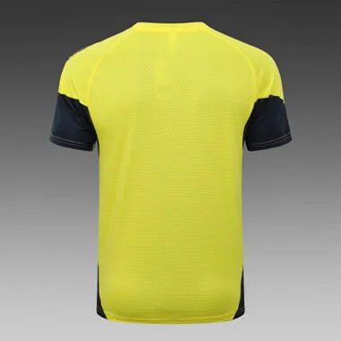 Image 2 de l’album Tenue d’entraînement de football du Real Madrid 25-26