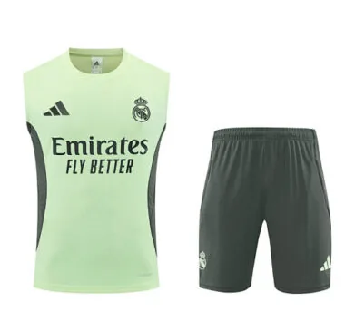 Camiseta de entrenamiento de fútbol del Real Madrid 25-26