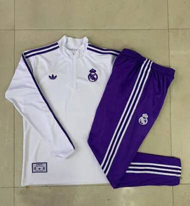 Immagine 2 dell’album Tuta Real Madrid Kids 25-26