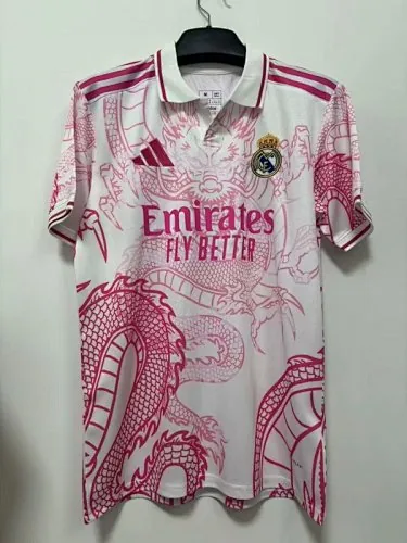 Camisetas especiales de fútbol del Real Madrid 25-26