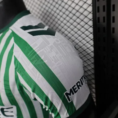 Immagine 4 dell’album 25-26 Real Betis Special Player Version Soccer Jerseys