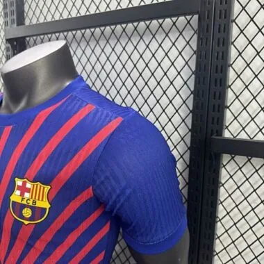 Imagem 5 do álbum 25-26 Barc Special Player Version Soccer Jerseys