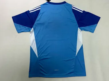 Imagen 2 del álbum Camisetas de fútbol del Real Madrid con el número 25-26 para el portero