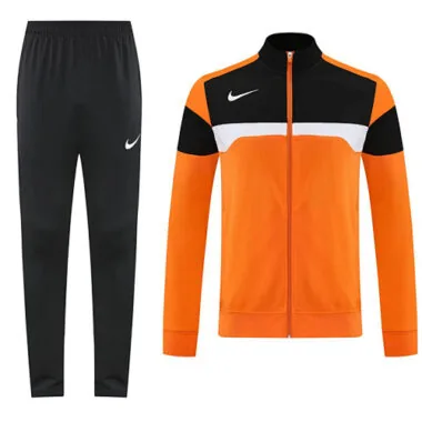 25-26 Nike Training Jackets Albumbild 4