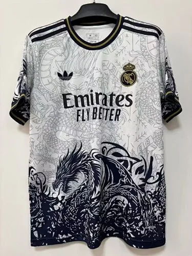 Camisetas especiales de fútbol del Real Madrid 25-26