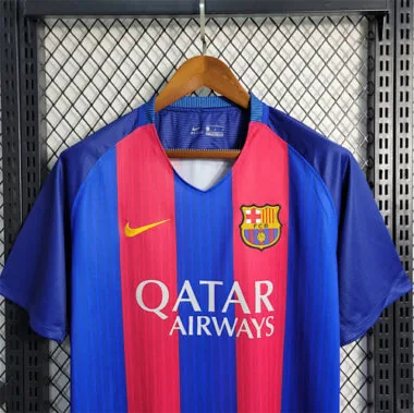 16-17 Barc Home Soccer Jerseys Albumbild 4