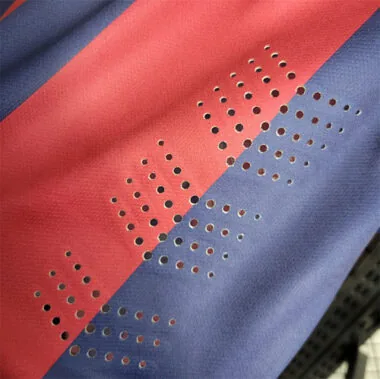 Immagine 10 dell’album 14-15 Barc Home Soccer Jerseys